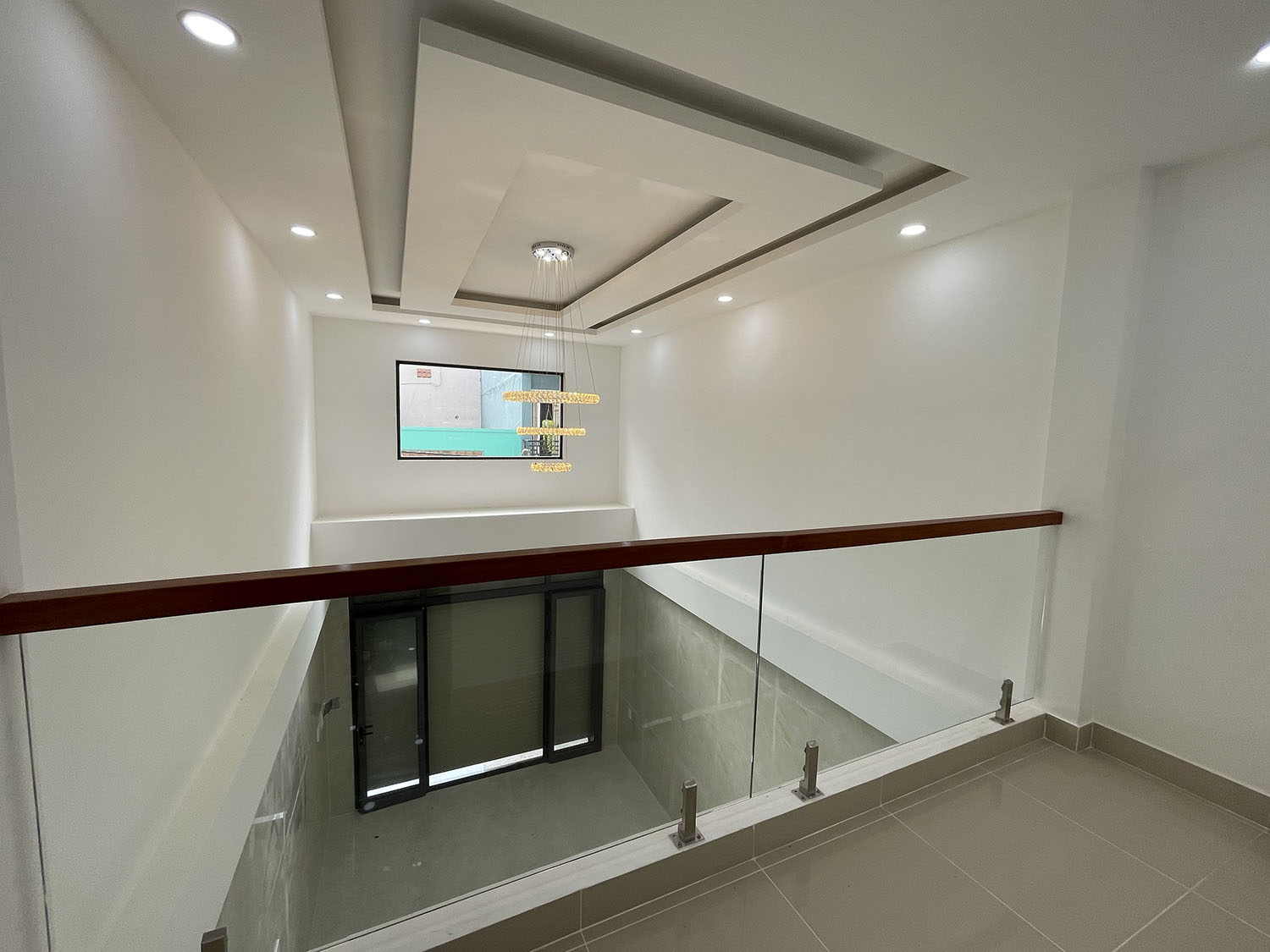 Tuyệt phẩm 3 lầu (4x15) 6 phòng t.kế Singapore, mới xây dựng, hẻm đẹp Phan Đình Phùng - gần PXLong